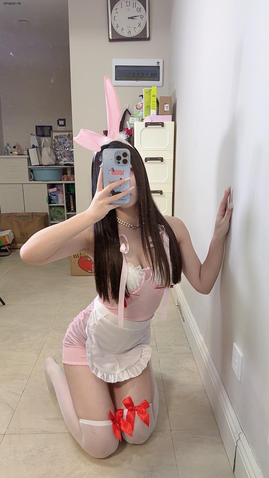 田喵喵 - 粉色兔儿女仆 第2张图片