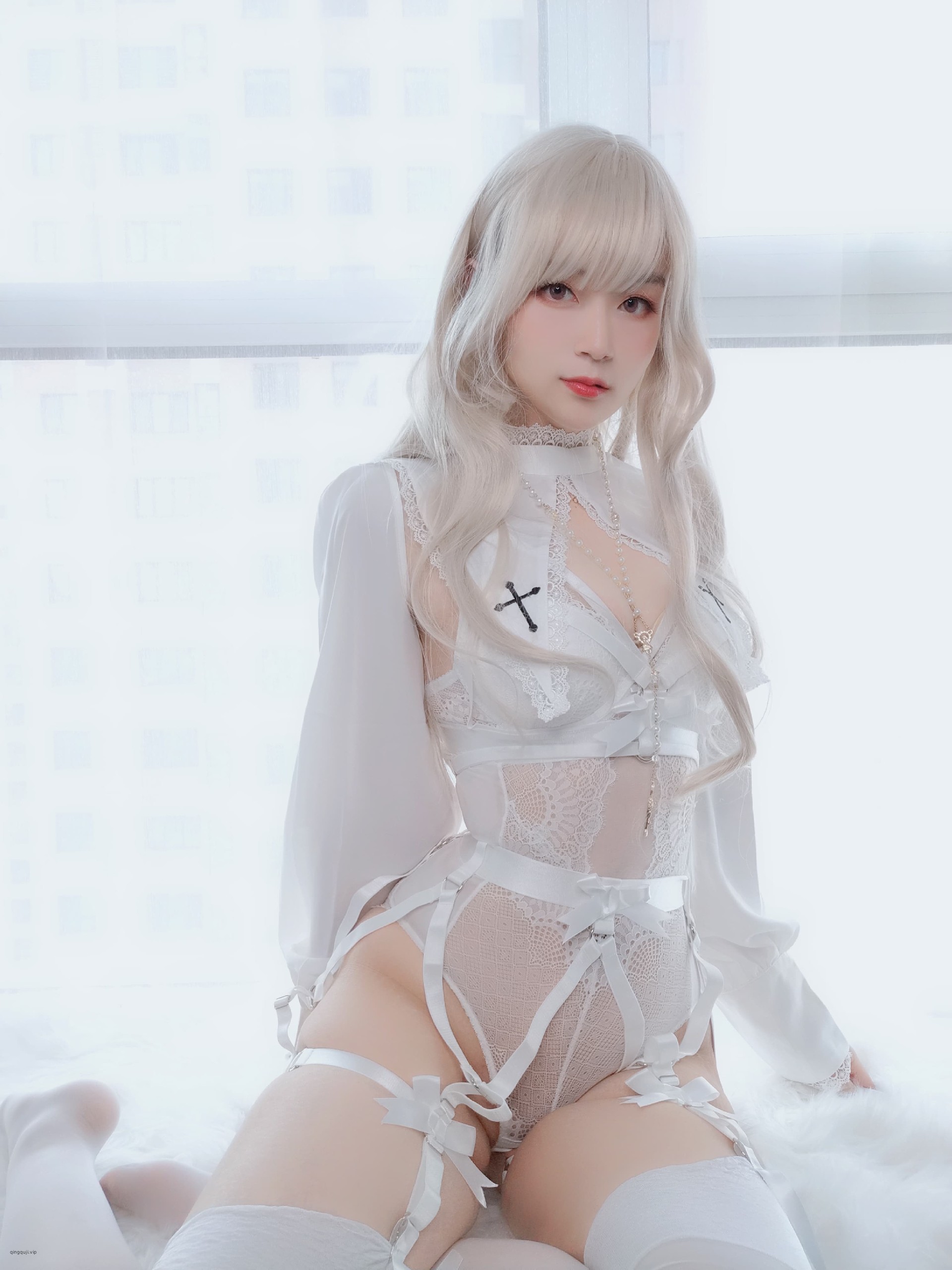 白银 - 纯白圣女 第31张图片