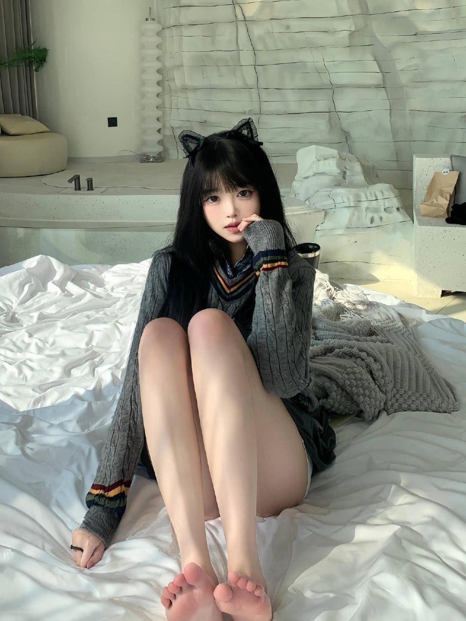 绘天天开心 - 高中黑丝妹 第15张图片