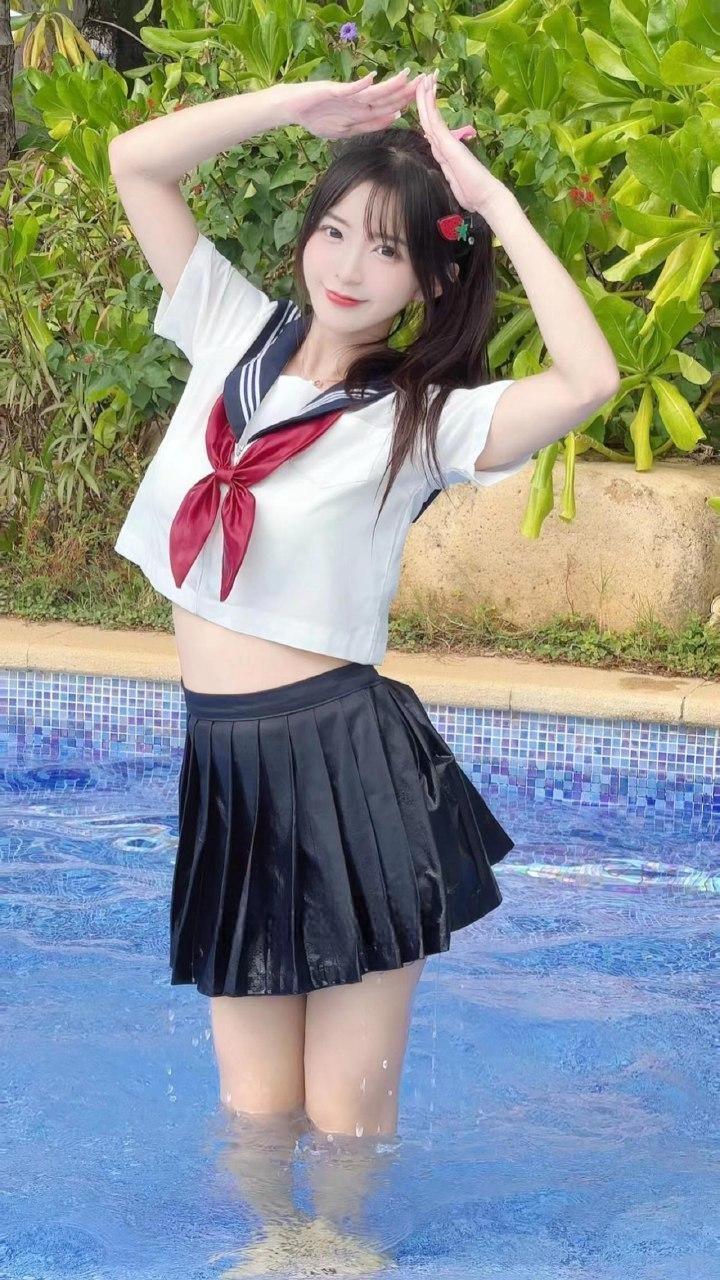 希希3 - 户外戏水JK 第4张图片