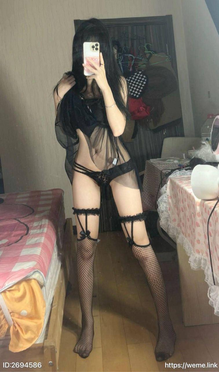 囧静 - 黑纱连衣裙 第9张图片