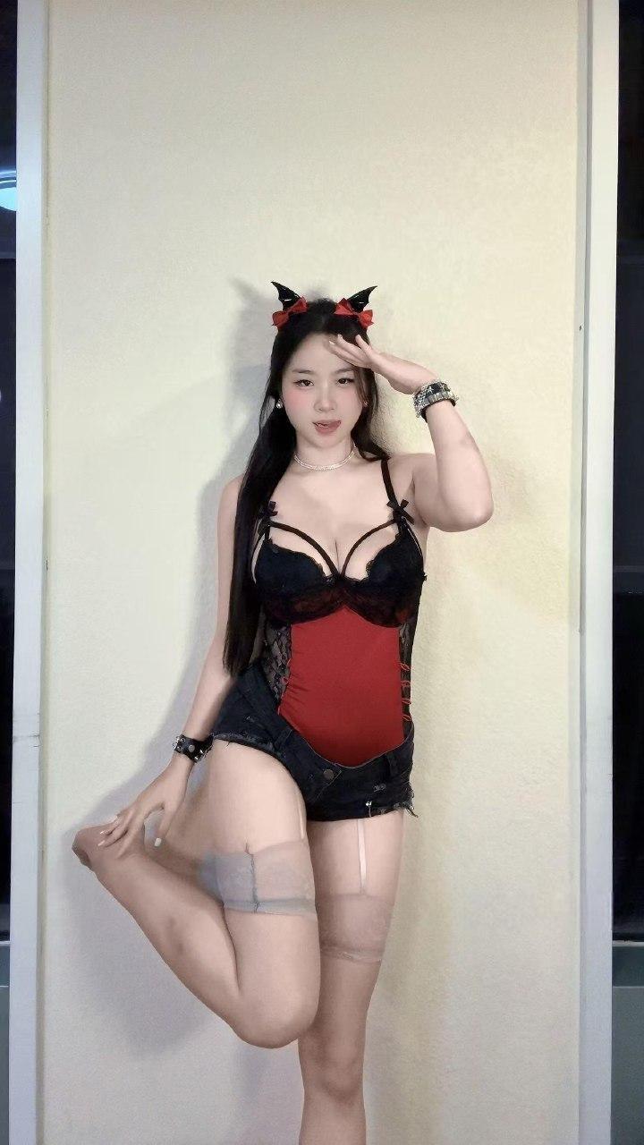 雅思把我杀了 - 性感小恶魔 第4张图片