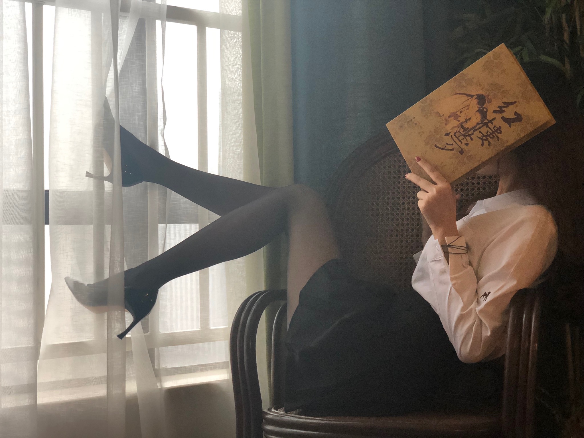 梦里一只喵 - 黑色百褶裙 第11张图片
