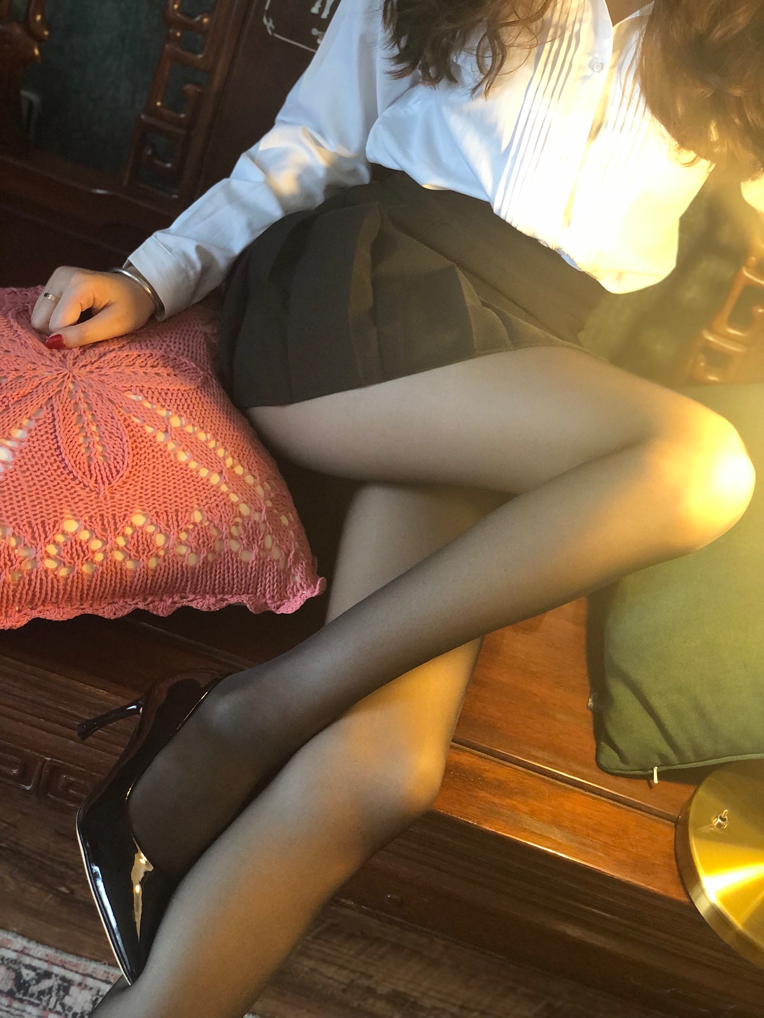 梦里一只喵 - 黑色百褶裙 第29张图片