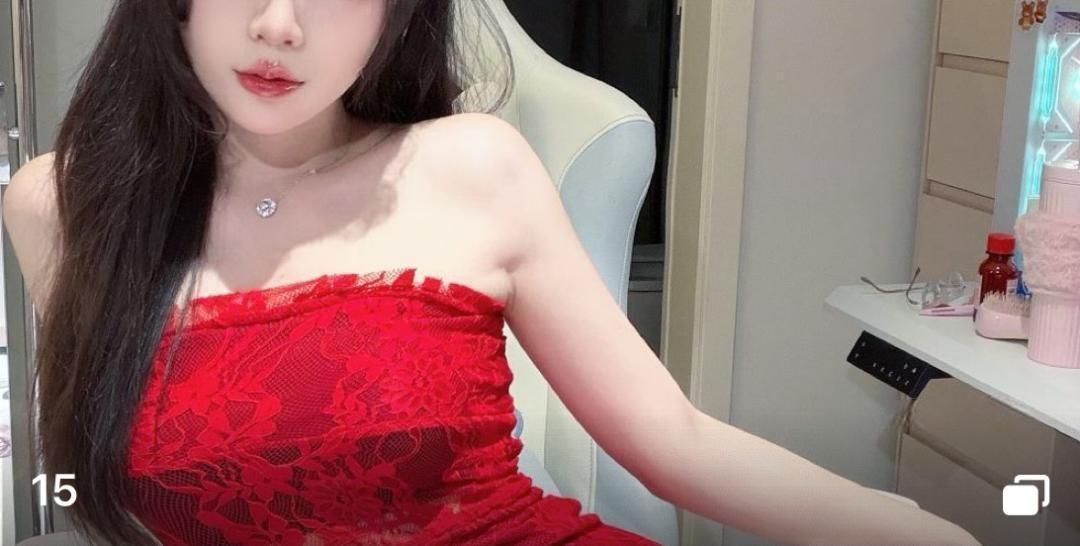 奈奈子哟 - 黑丝电竞女郎 第3张图片