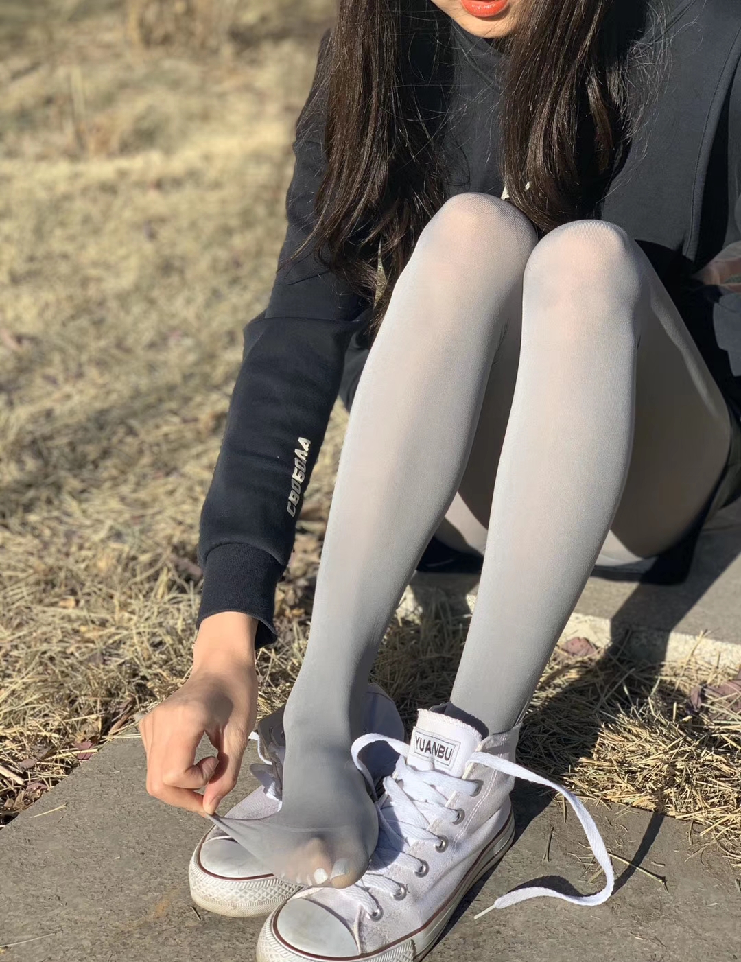 无敌哒小姨妈 - 户外贴身瑜伽裤 第9张图片