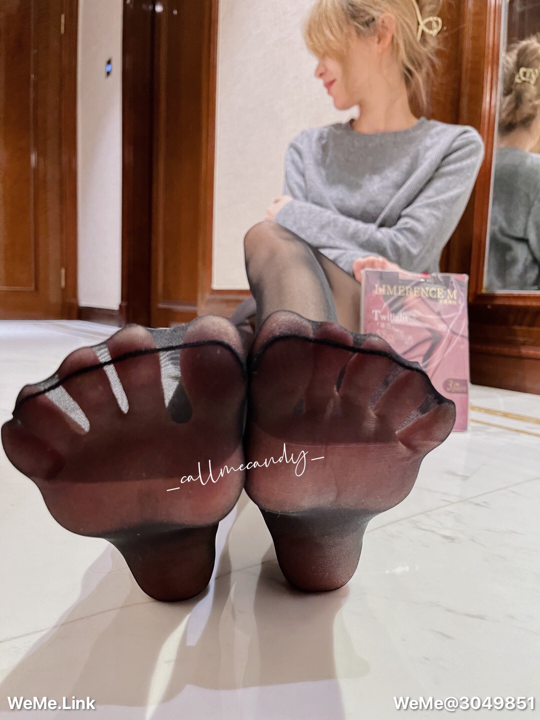 CallMeCandy - 皮裙黑丝or瑜伽裤里丝哪个让更欲罢不能 第5张图片