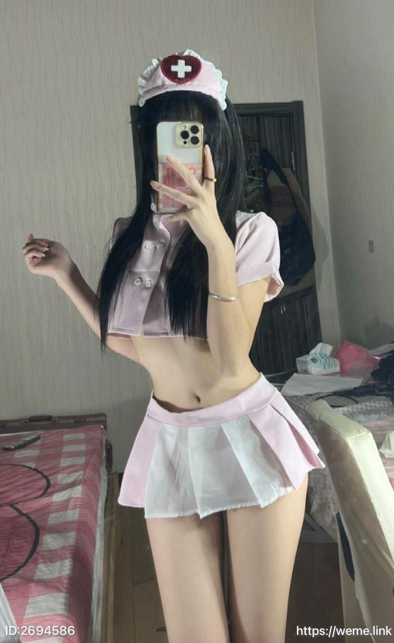囧静 - 护士姐姐的迷你裙