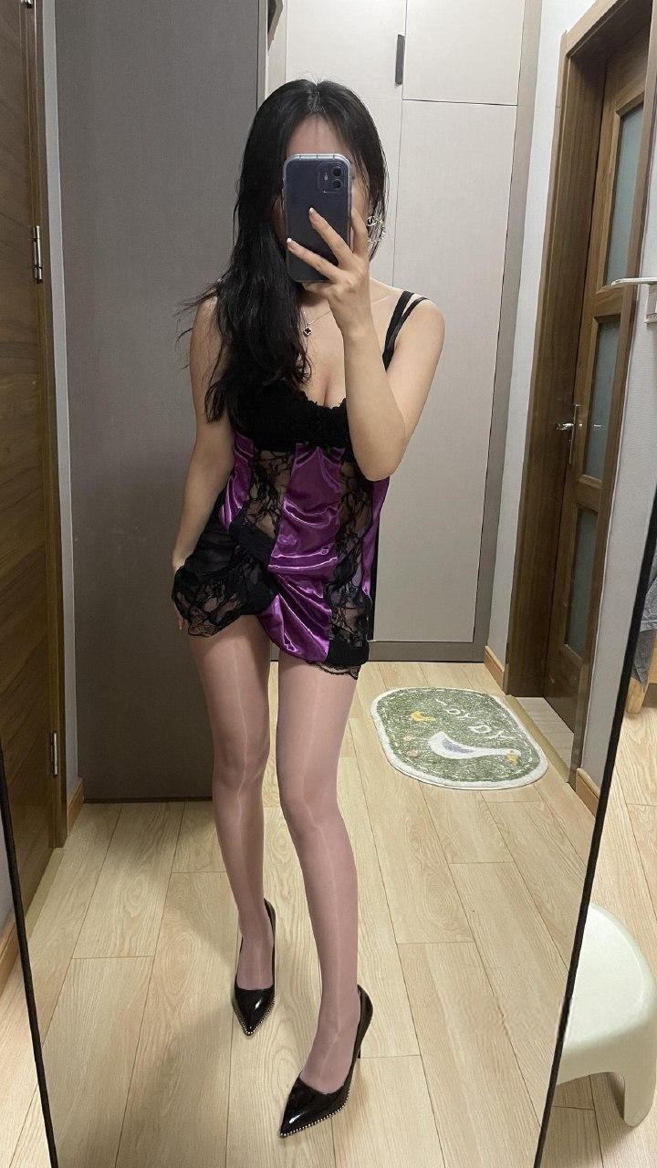 小团嫂 - 紫色韵味人妻 第3张图片