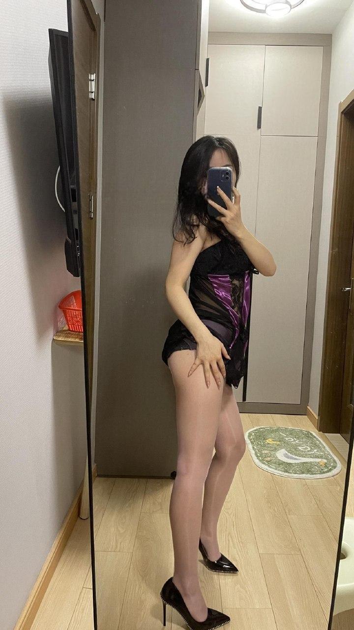 小团嫂 - 紫色韵味人妻 第5张图片