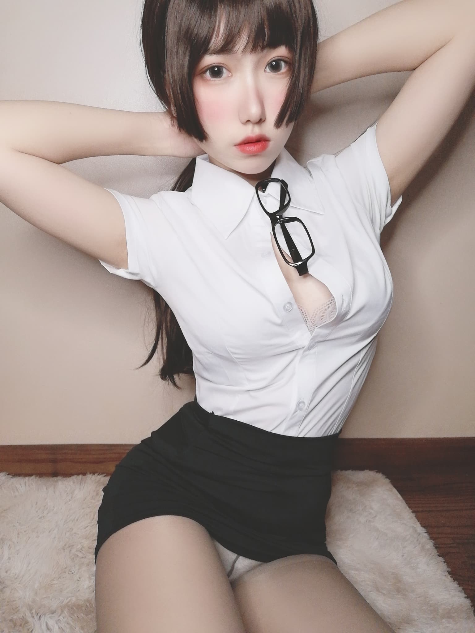 芋圆侑子 - 醉酒小秘书