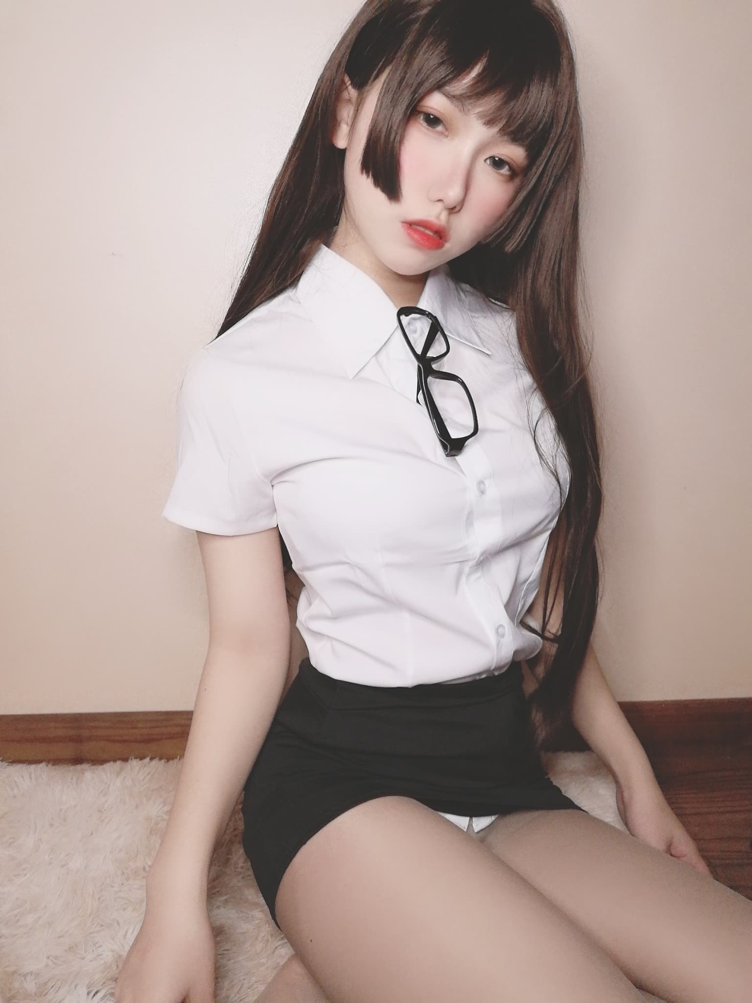芋圆侑子 - 醉酒小秘书 第11张图片