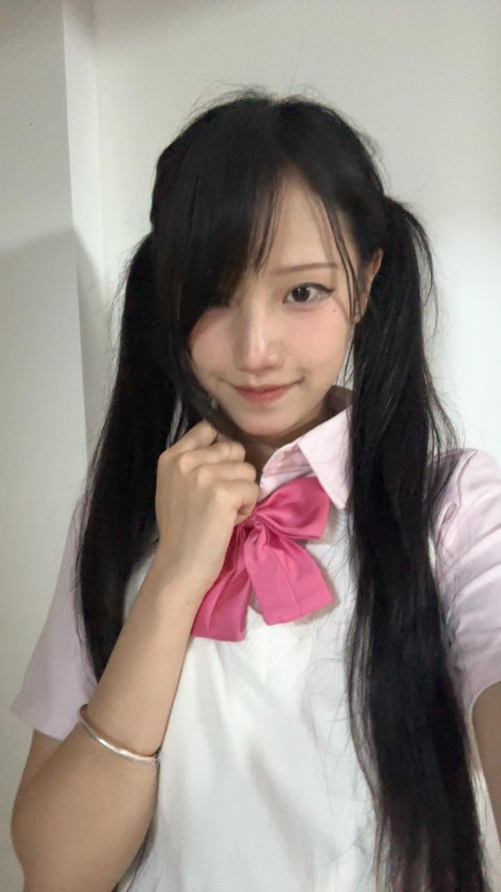 是是是佩恩老大 - 粉色JK制服