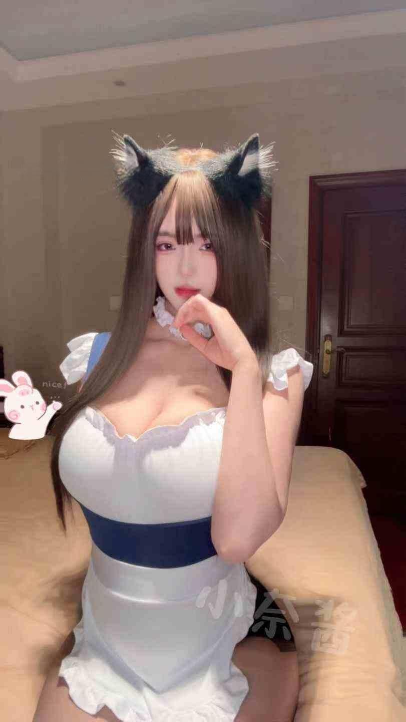 小奈酱啵 - 丰满小狐狸 第14张图片