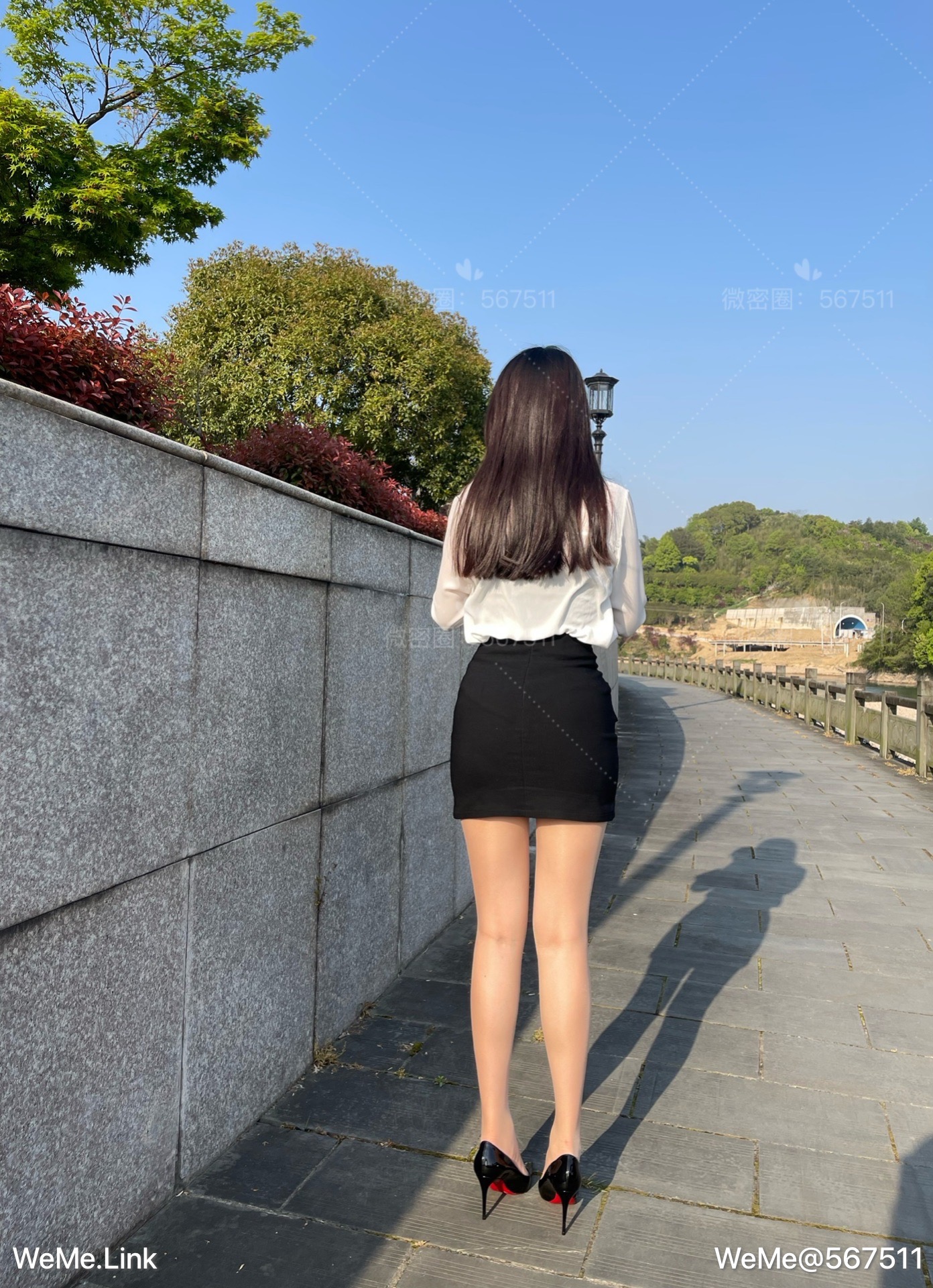一只哈比猪 - 户外长裤换短裙 第2张图片
