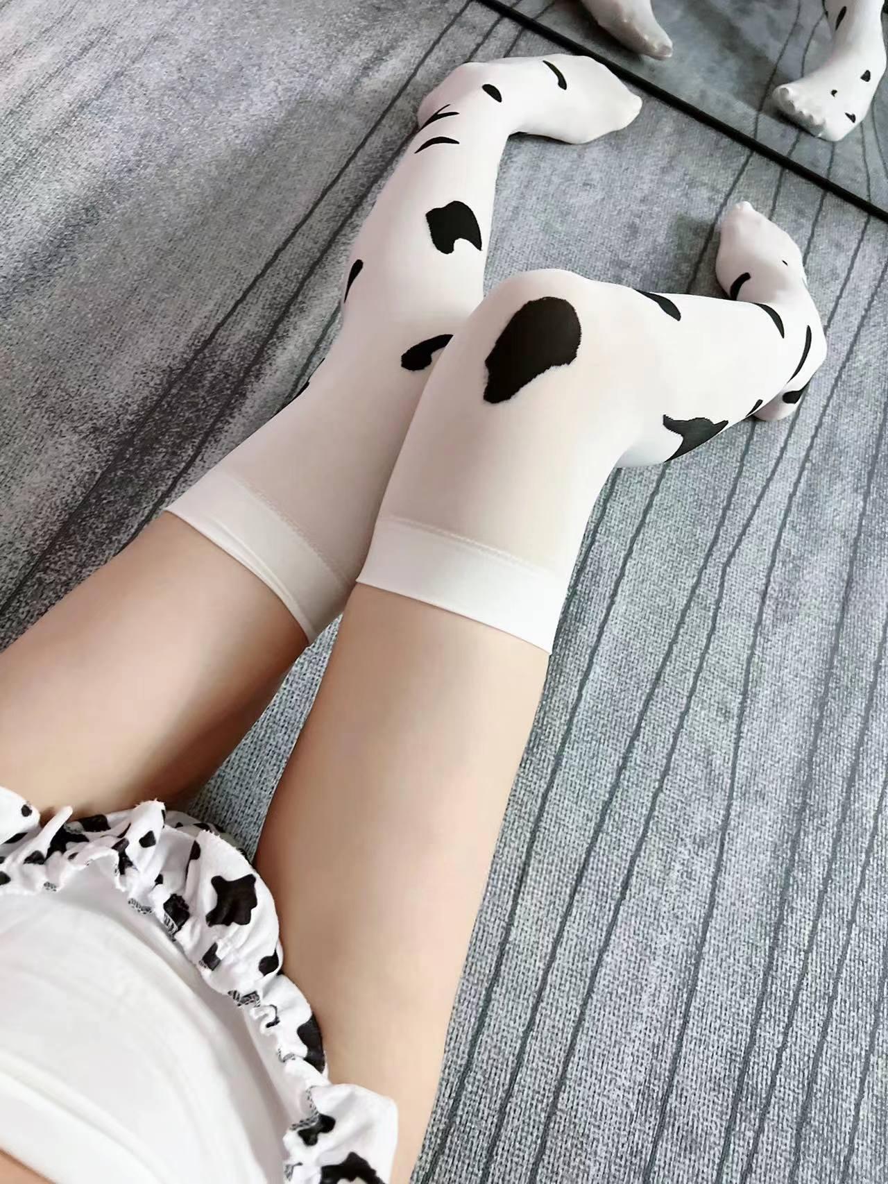 沈汝凡超哇塞 - 奶牛女仆 第11张图片