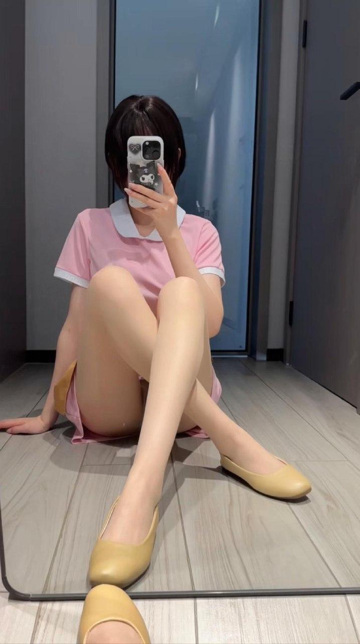 林扣弦 - 粉嫩服务生 第9张图片