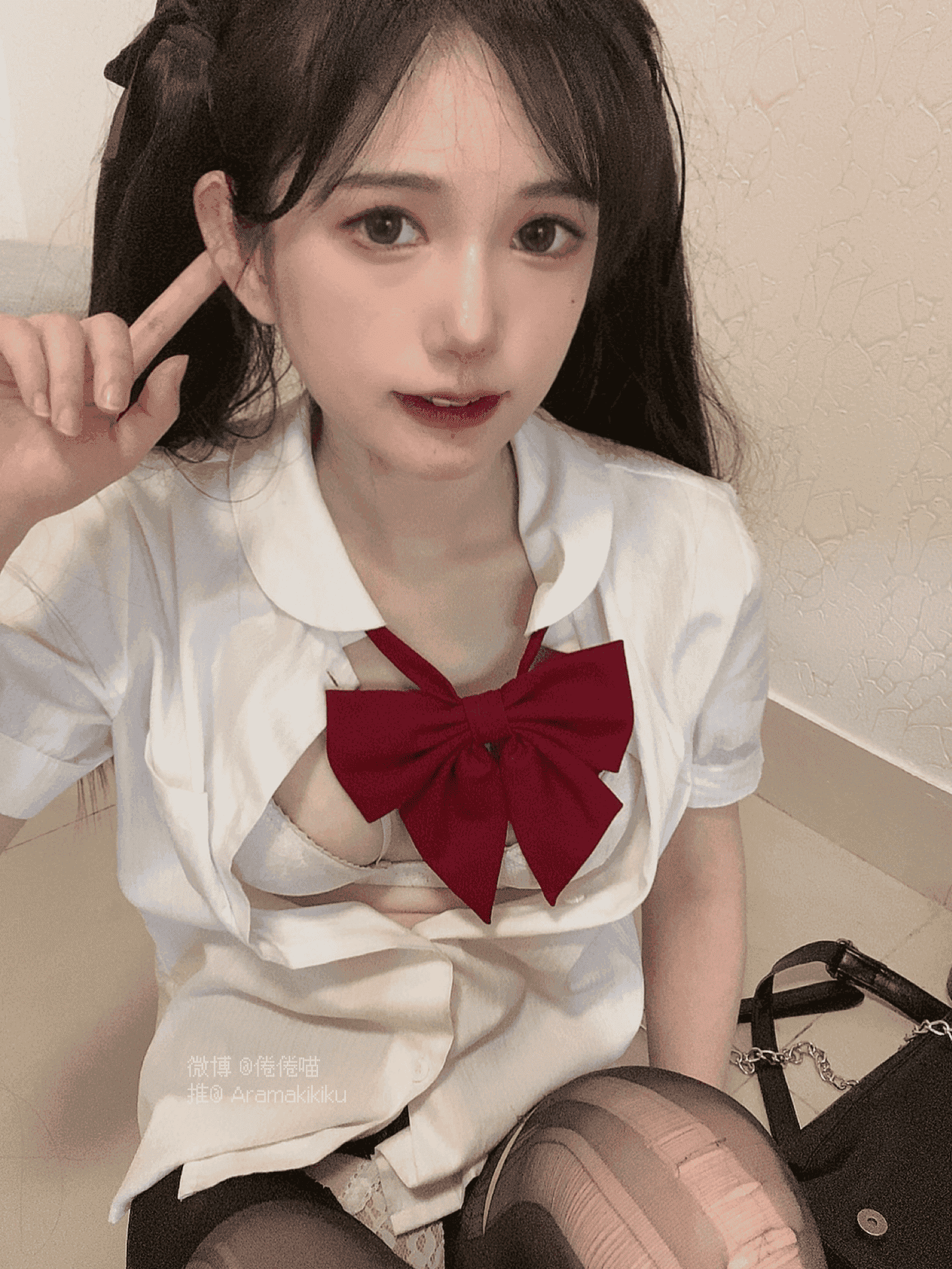 倦倦喵 - 氛围性感jk制服 第8张图片
