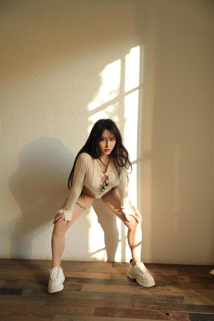 syx_hitomi - 高开叉连体衣 第9张图片