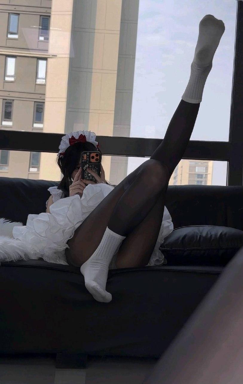Ck - 黑丝白袜女仆裙 第11张图片