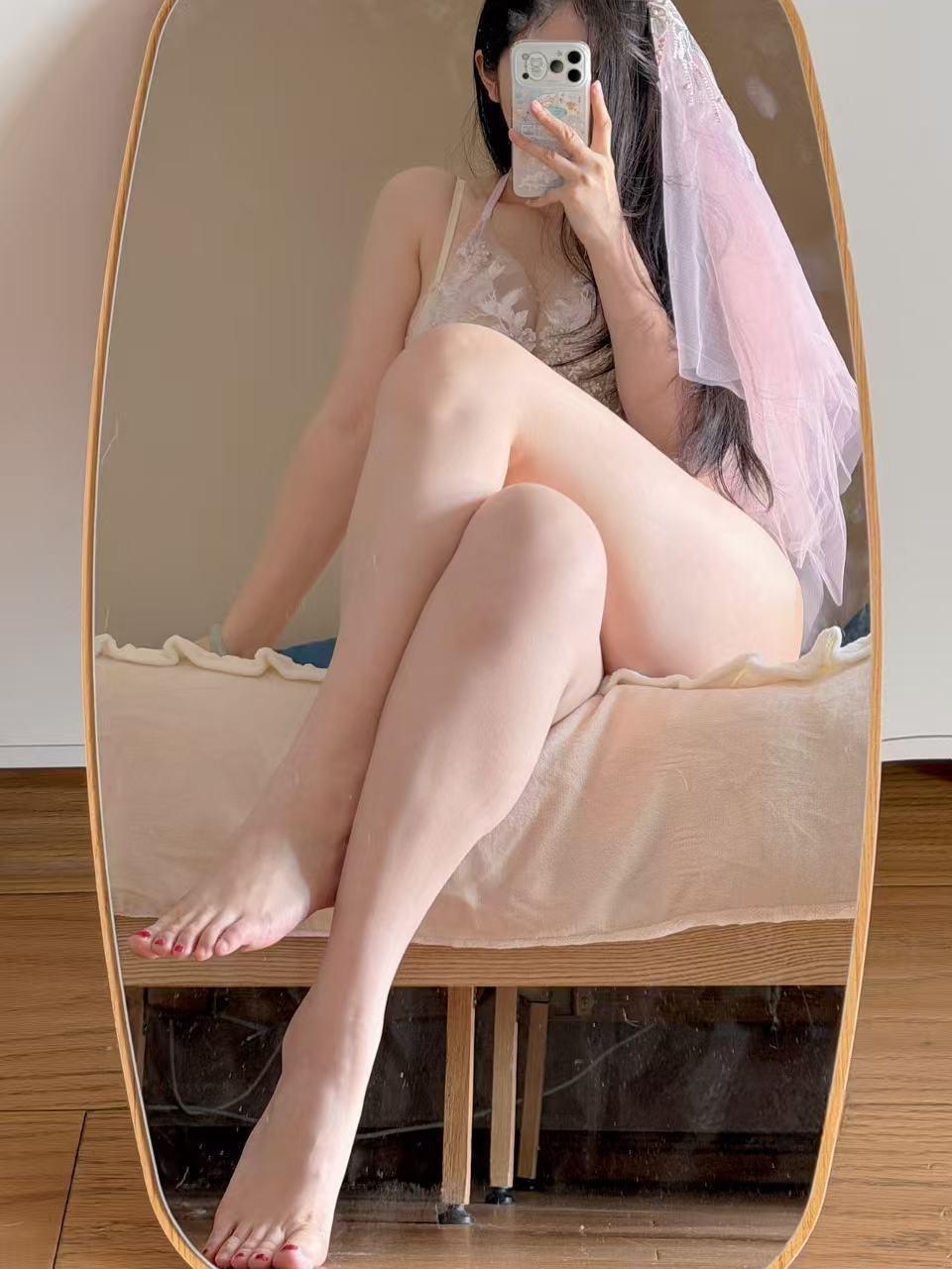 兔头同学tutu - 白色蕾丝透视婚纱