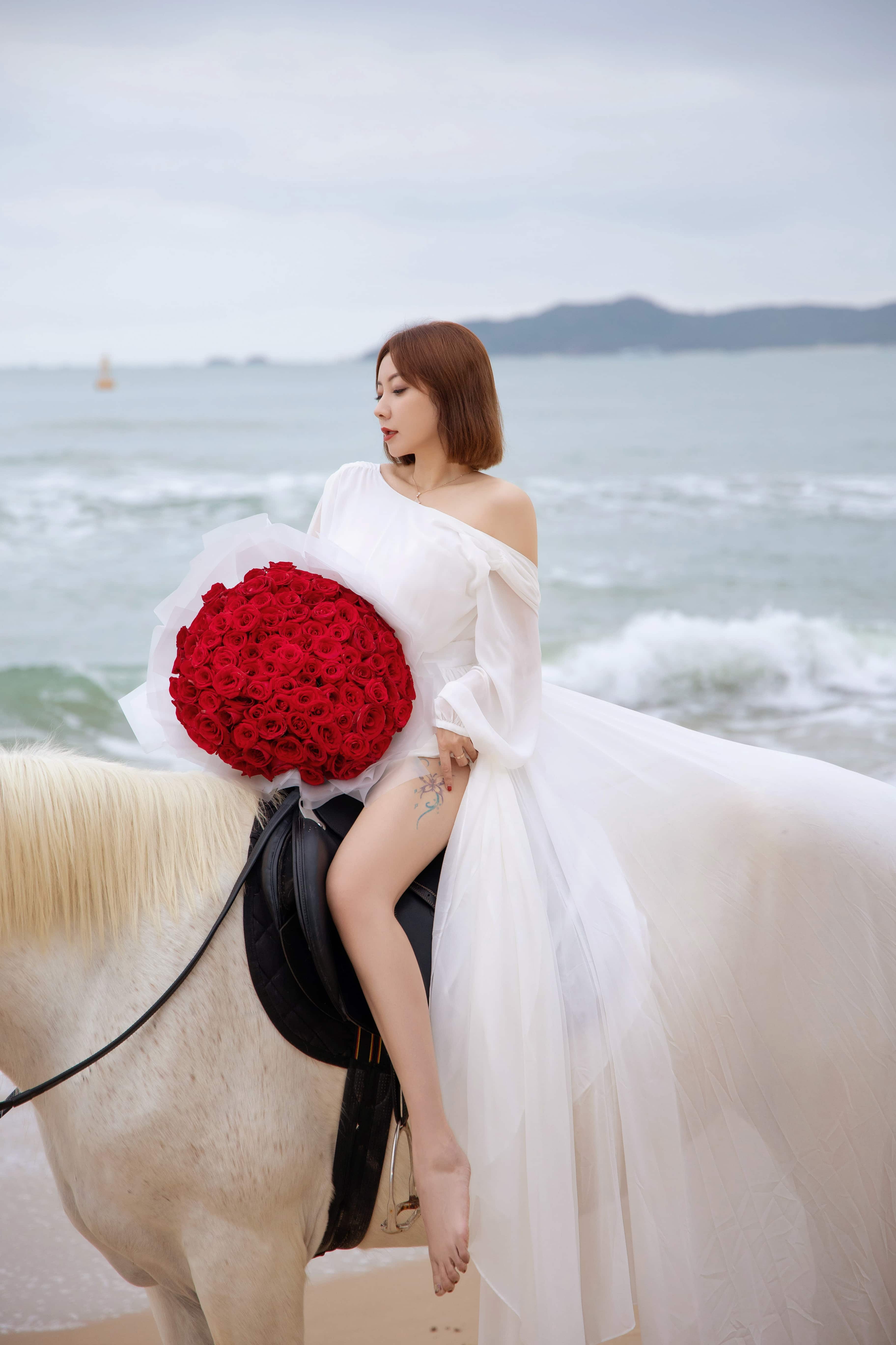 果儿Victoria - 公主与野兽 第12张图片