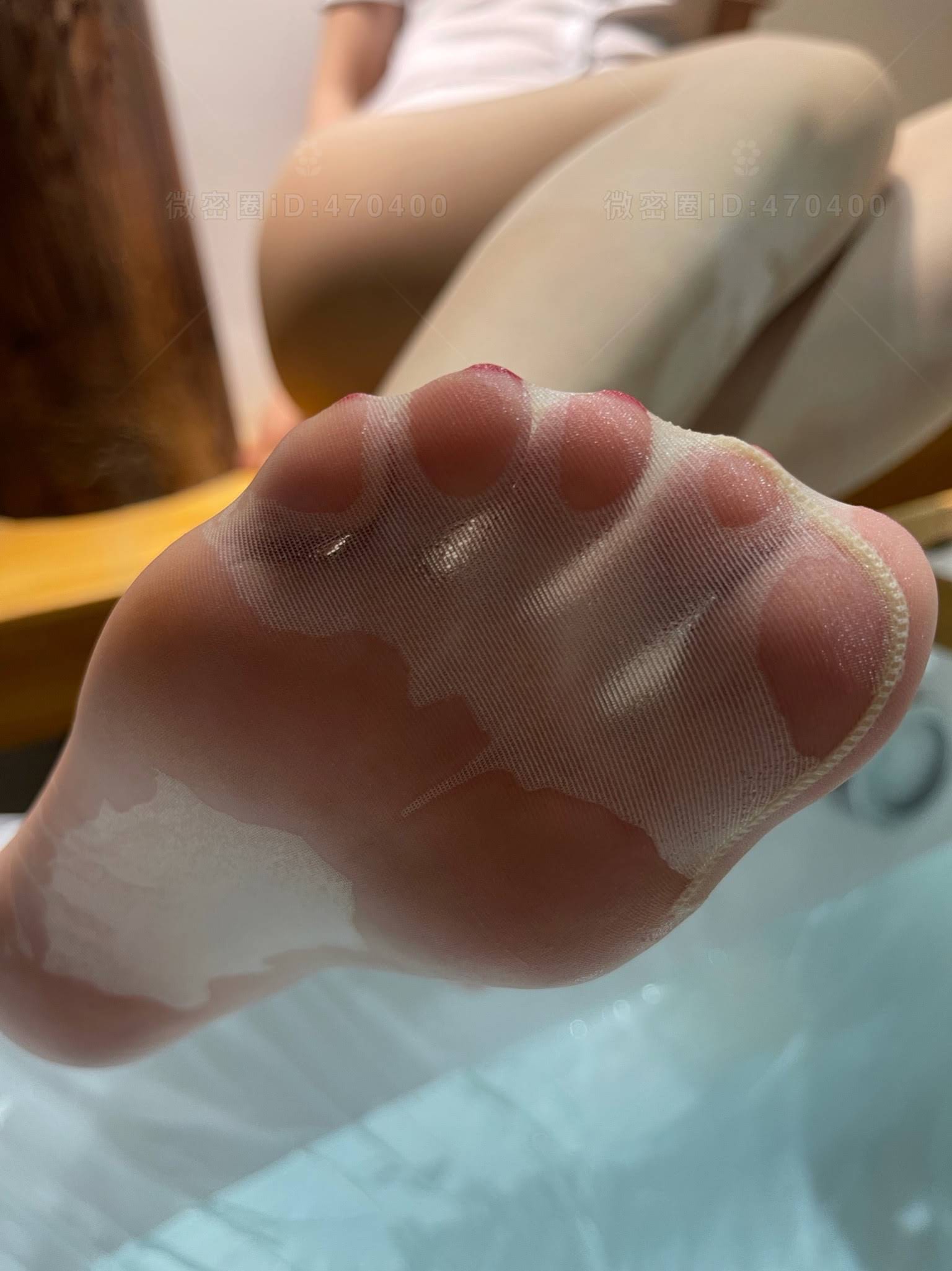 牛奶里的果汁 - OL制服透肉水中丝~跟我一起玩叭~ 第31张图片