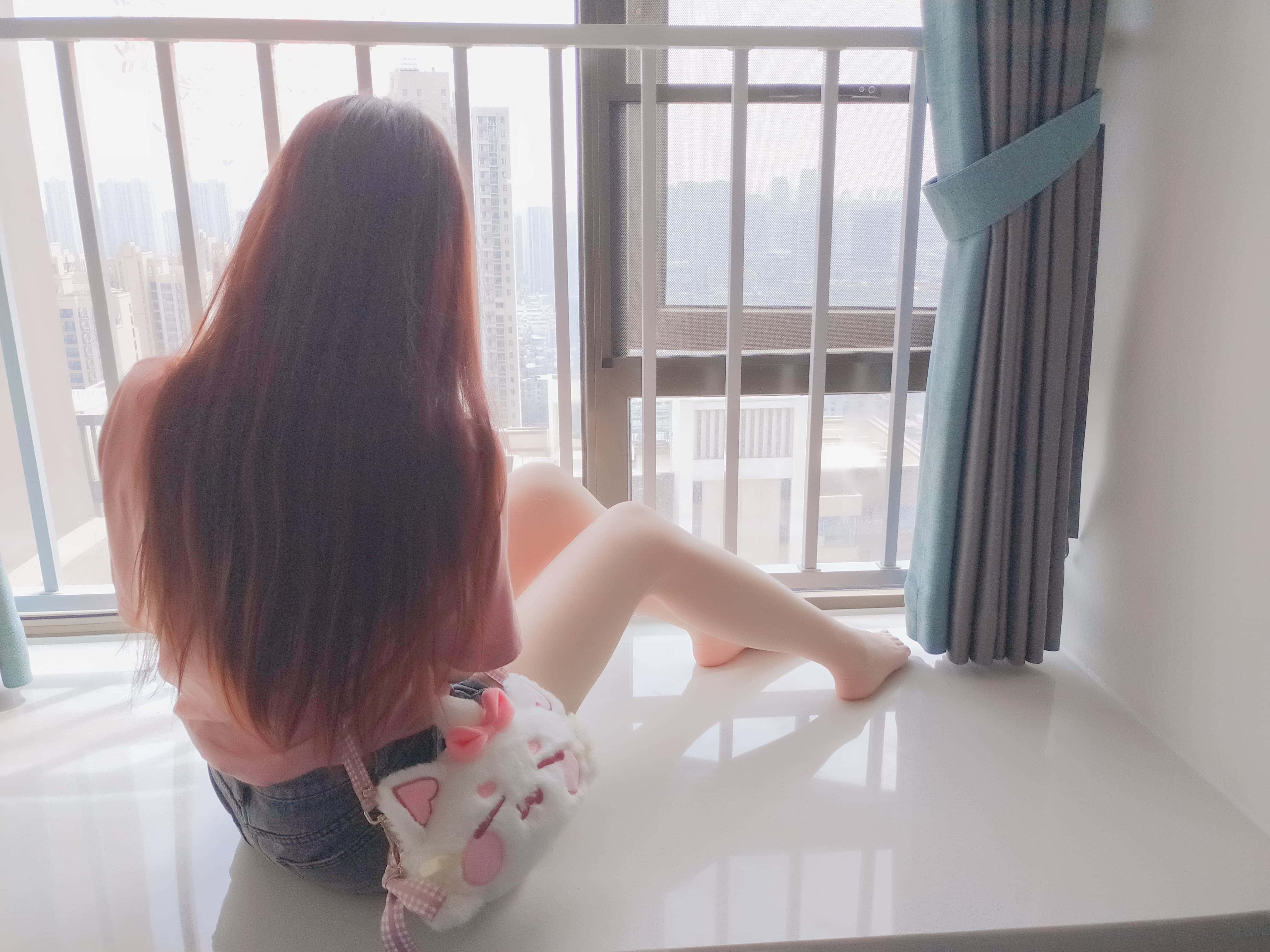 雪晴Astar - 美腿美足美臀 第11张图片