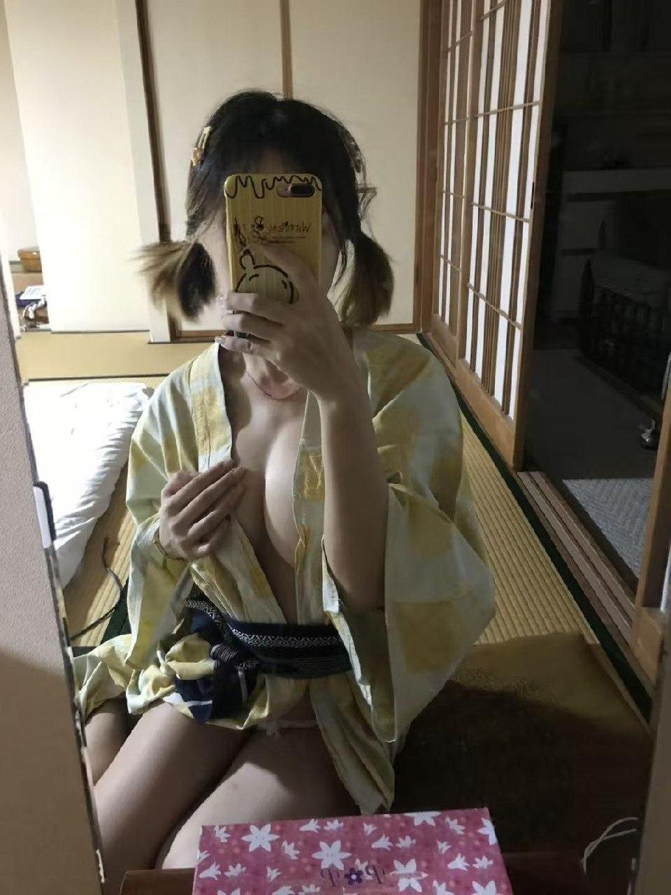 Vickyyyii - 和服系列 第1张图片