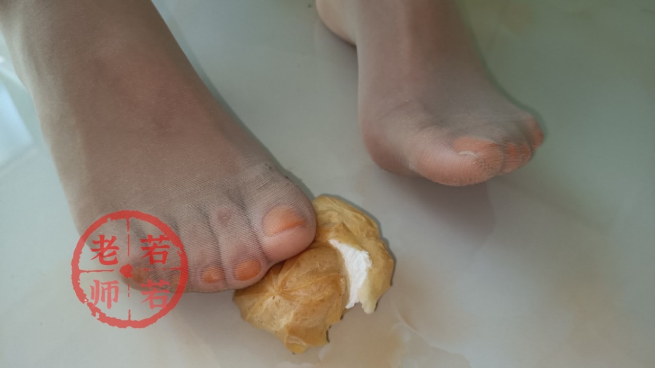 若若老师多 - 替你剥桔子 第23张图片