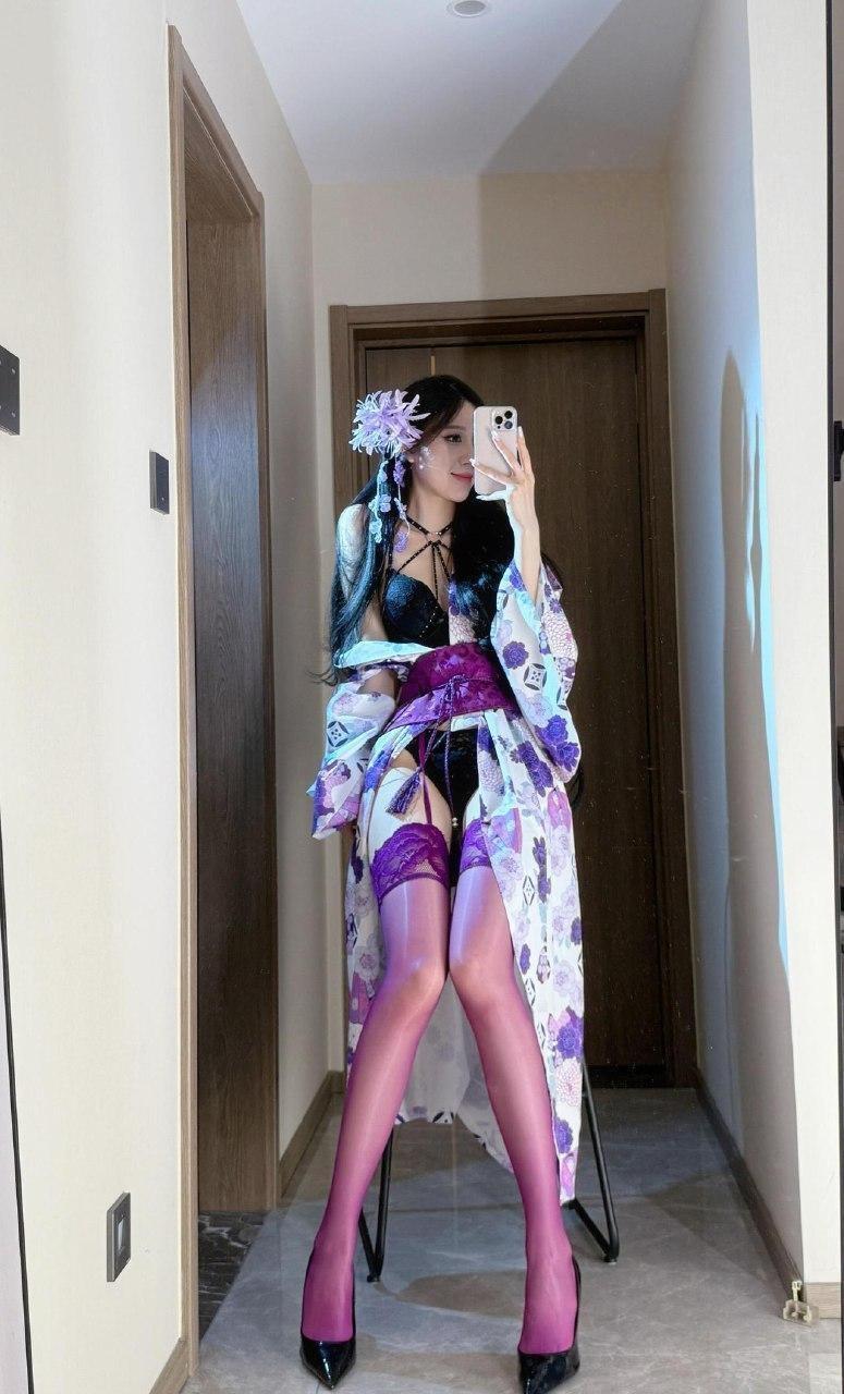 唐十七 - 红丝日系樱花服 第3张图片