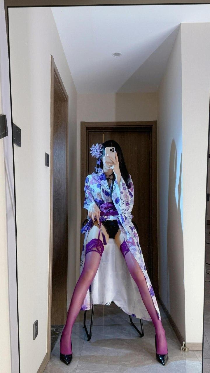 唐十七 - 红丝日系樱花服 第4张图片