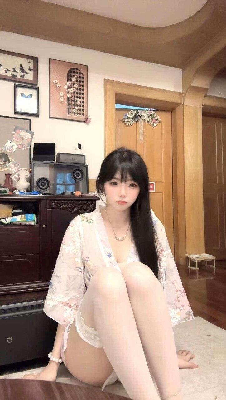 李逍遥 - 反差感 第3张图片
