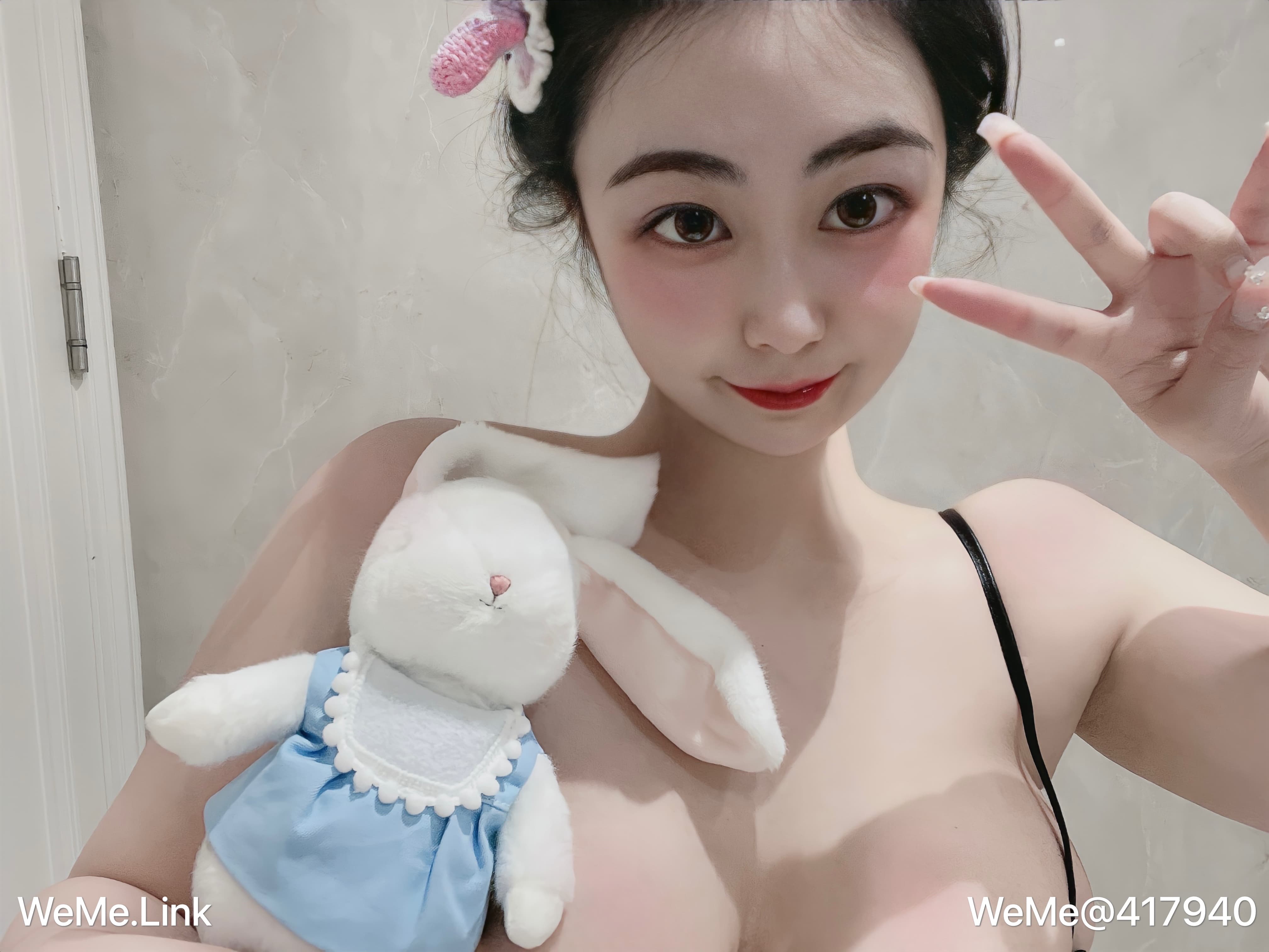 夏雨贞 - 丝带吊带爆乳 第12张图片