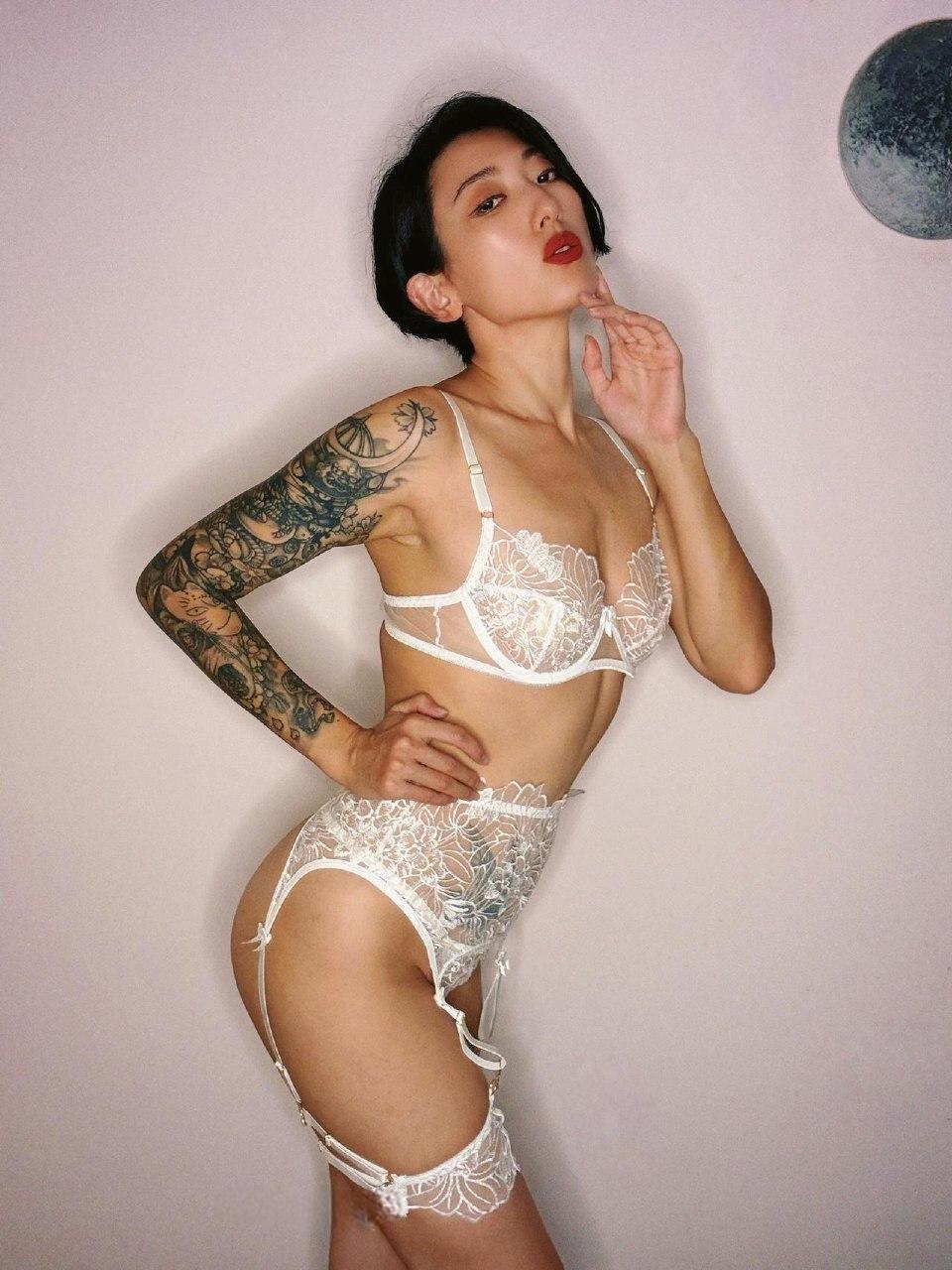 栗子Chen - 蕾丝吊带 第5张图片
