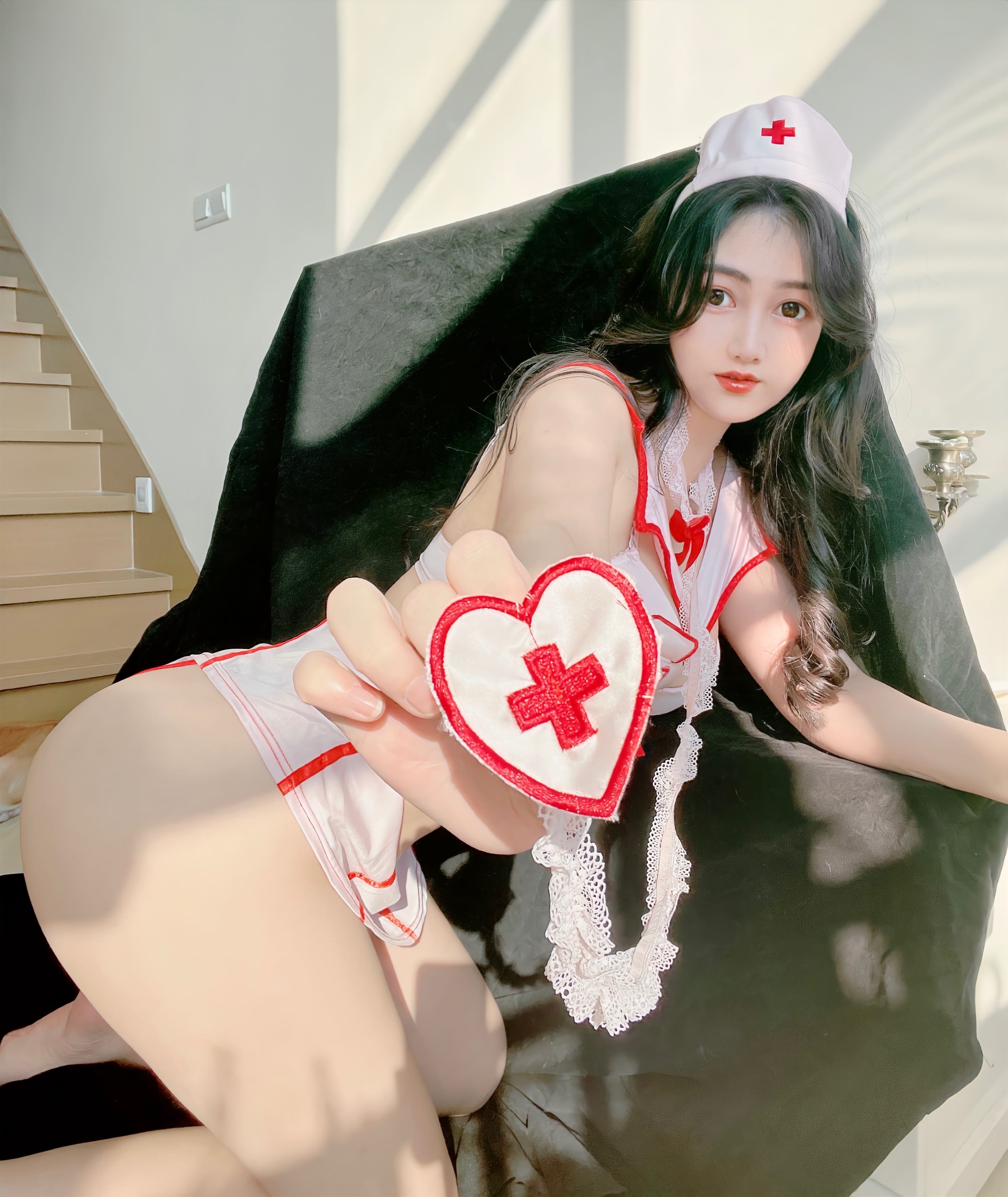 艾拉·isla - 清纯小护士 第13张图片