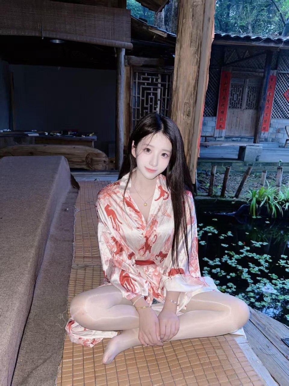 小雨yo甜 - 夏日和服 第1张图片